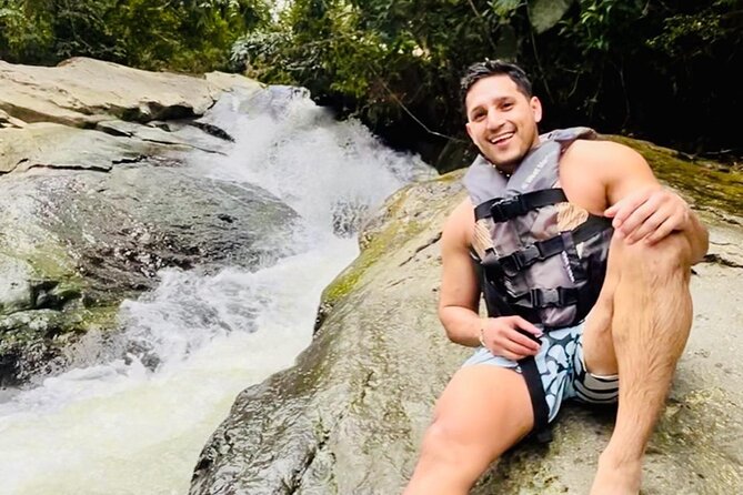 2 Tours in 1 Day: Rainforest Waterslides & Beach Tour w/Transport - Guides and Group Size: Why It Feels Like More Than a Bus Trip