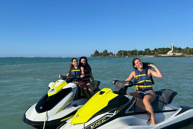 30 Minute Jet Ski Ride along Isla Verde Beach - The Freestyle Time on Isla Verde: Views and Control