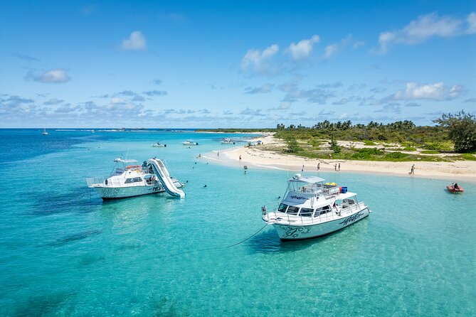 All Inclusive Snorkel and Slide Boat Tour: Icacos or Vieques - Marina Puerto Chico to the reef: the ride with real views