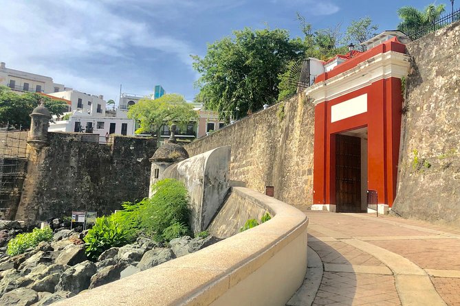 Explore Old San Juan Walking Tour - Castillo San Felipe del Morro: famous for a reason