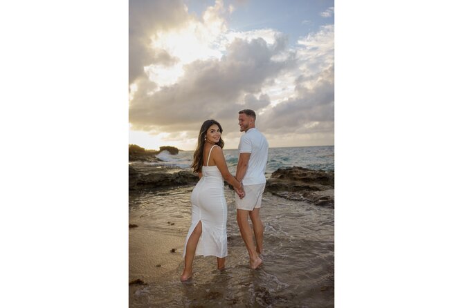 Golden Hour Beach Photo Shoot in San Juan - San Juan Golden Hour: why 40 minutes hits the sweet spot