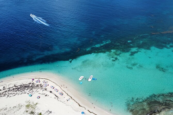Half-Day Private Boat Experience – Appetizers & Drinks Included - Educational Commentary That Doesn’t Feel Like School