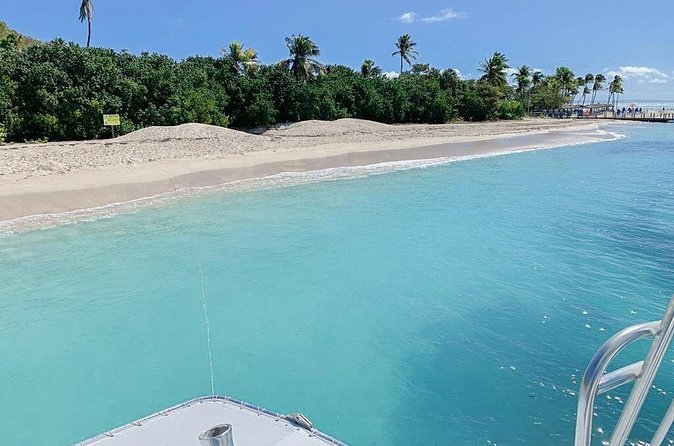 Icacos All-Inclusive Private Boat Tour - Special Rate for Groups - Boat Comfort and Toys: The Stuff That Makes a Private Charter Worth It