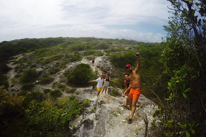 Icacos Beach Day Package with Water Taxi Transport from Fajardo - Crew and vibe: the names that keep showing up