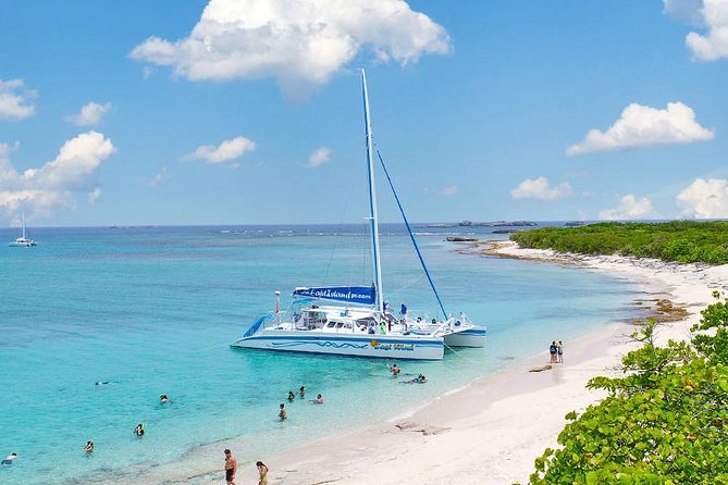 Icacos Island Catamaran Day Sail from Fajardo - Lunch and Drinks: The Deli Buffet That Actually Works On a Boat