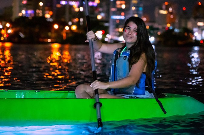 Night Kayak - Condado City Lights Tour - Timing and Light: How the 6pm Sunset-Glow Tour Works