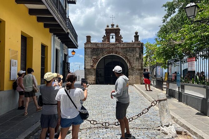 Old San Juan Historical Walk, Shopping, and Dining w/ Transport - Lunch is part of the plan, but your wallet decides the final bill