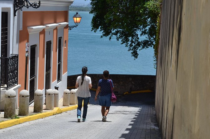 Old San Juan Immersive Walk: History and Culture - Calle del Cristo and the San Juan Cathedral exterior view