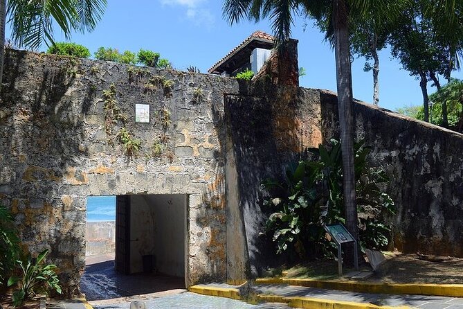 Old San Juan Tour (1 Hour) by DUHO - The Guide Factor: Organized, Fun, and Built for Questions