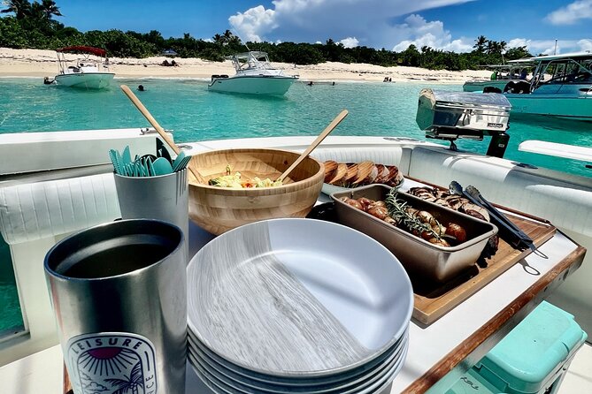 Private Luxury 36' Yacht from Fajardo to Icacos or Palomino - Lunch, Soda, Water, and Music: The Little Things That Add Up
