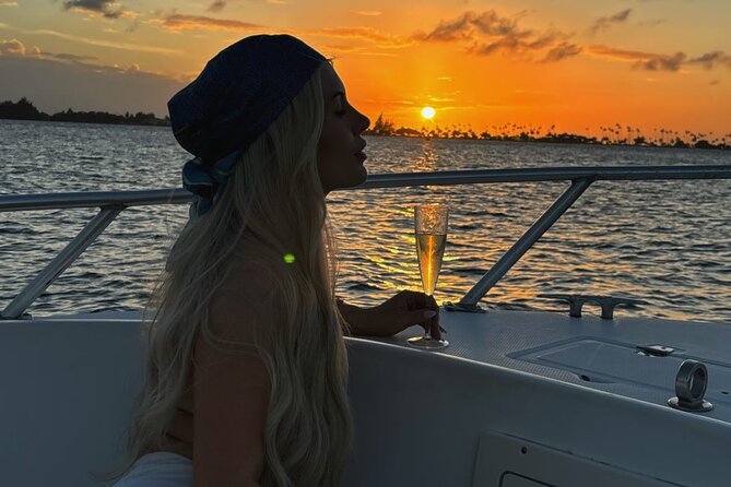 Private Old San Juan Bay Boat Sunset-Night Cruise - Key points to know before you go