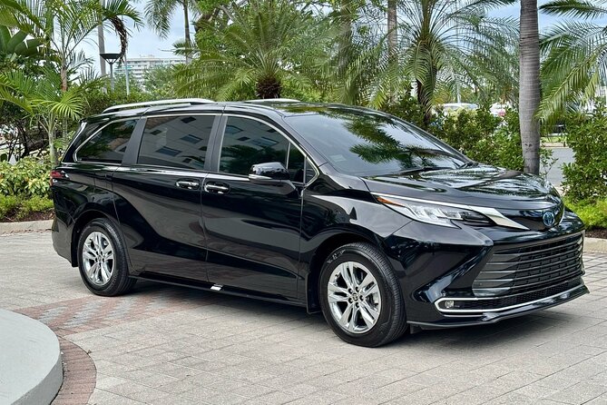 Puerto Rico Island Wide Transfers, Sienna Limited Luxury Minivan. - Key highlights worth caring about