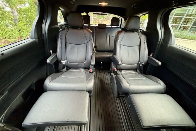 Puerto Rico Island Wide Transfers, Sienna Limited Luxury Minivan. - What “flat fee” means for your peace of mind