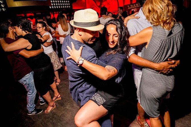 Salsa Dance Class and Nightlife Tour in San Juan - How to Prep: Shoes, Water, and Staying Comfortable at Night