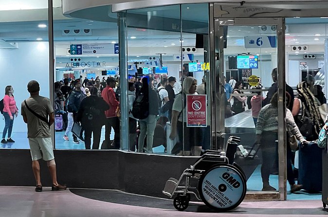 San Juan Airport to Fajardo and Ceiba One Way Trip - Timing: how the 12:00 am start time should affect your planning