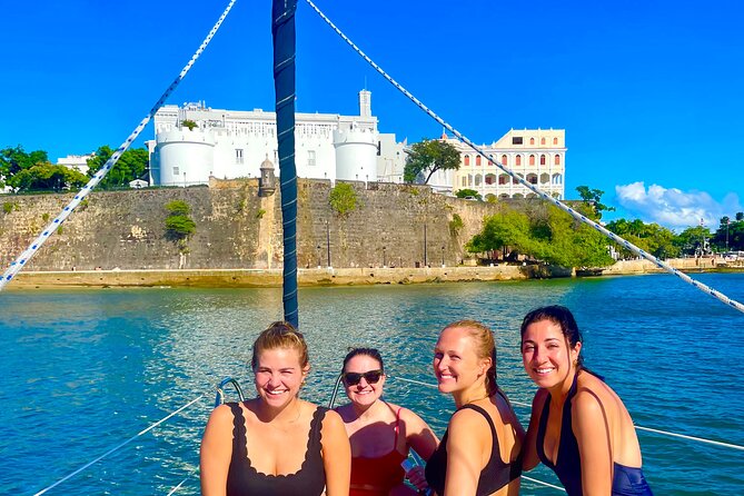 San Juan Bay Private Tour with Drinks and Tapas: 4+ people - Drinks and snacks: the sangria + charcuterie makes it feel like a private party