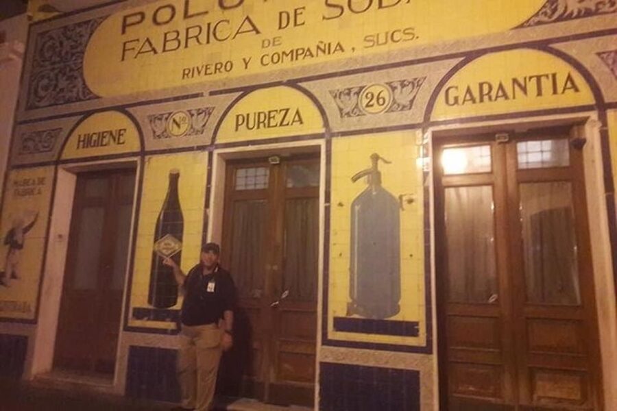 San Juan: Ghosts and Spooky History Walking Tour - El Convento Hotel: Haunted Rooms, Haunted Reputation