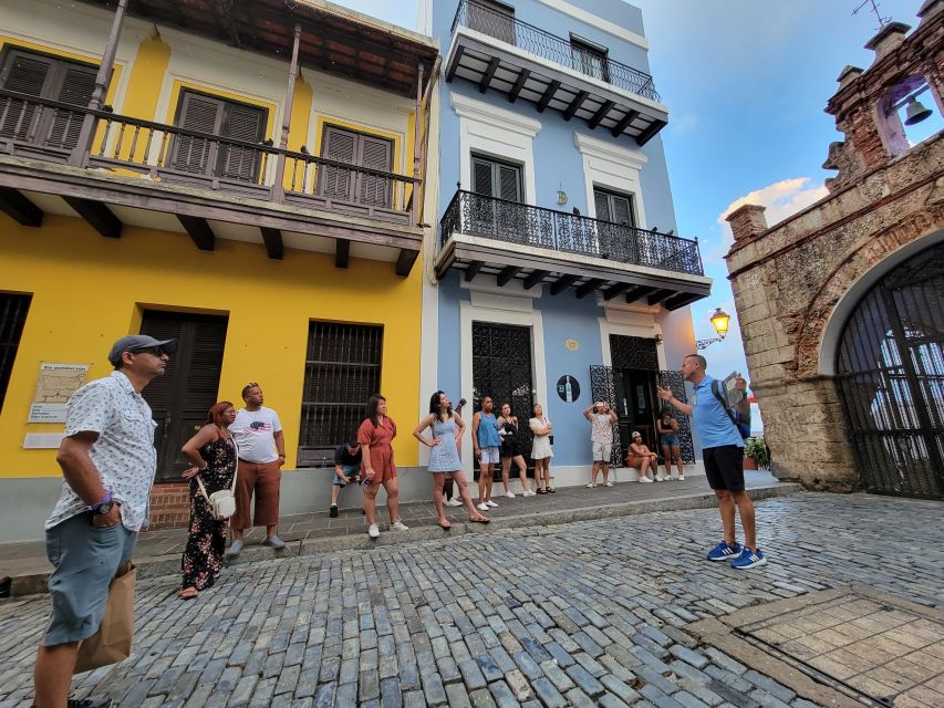 San Juan: Old Town Sunset Walking Tour - Cathedral and church stops: San Juan’s spiritual centerpiece