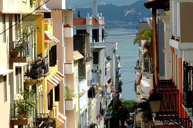 Talking Buildings of Old San Juan: A Self-Guided Audio Tour - Talking Buildings, GPS Tied: How the VoiceMap audio tour works