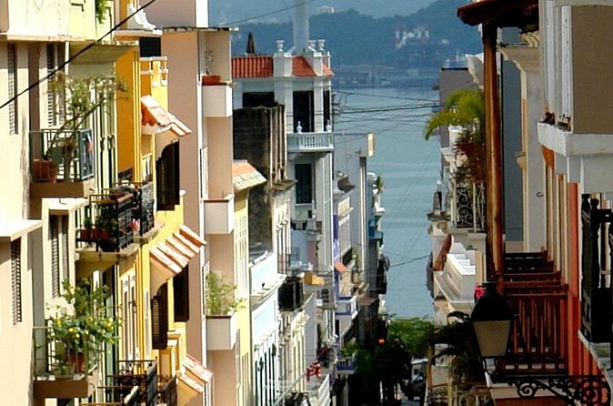 Talking Buildings of Old San Juan: A Self-Guided Audio Tour - Who this audio walk suits best in Old San Juan