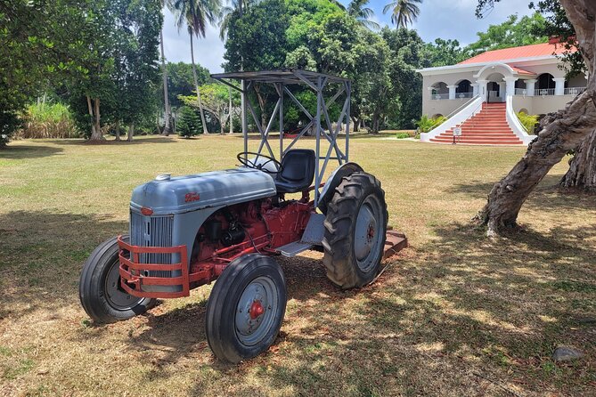 The Barrilito Rum Factory Experience Transportation Included - Guides and drivers: service matters more than you think