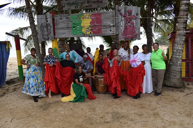 "Unique Tour" Loiza, Cultue, Art & Bomba Dance Class on The Beach - Stop 4: Bomba dance workshop on the beach with Sheila